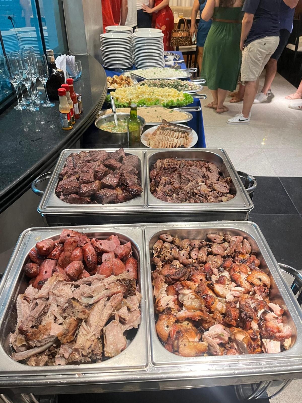 Churrasco servido no evento